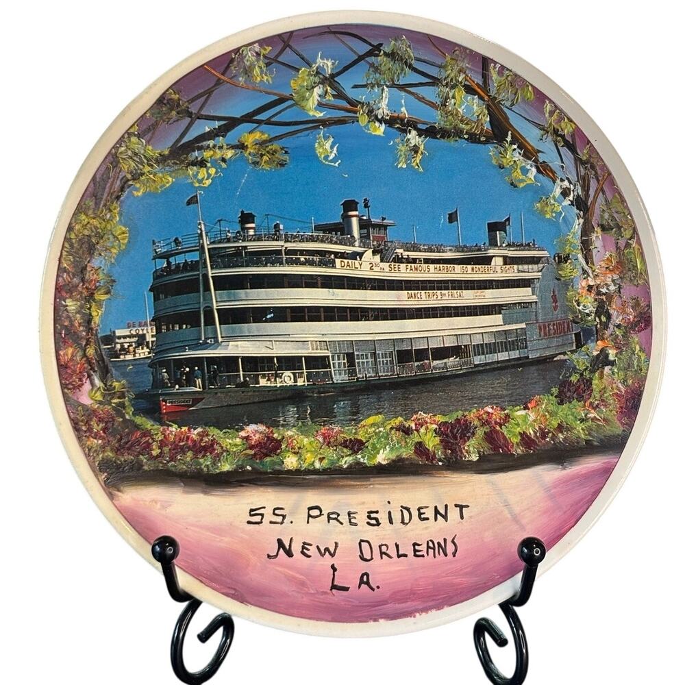 Vintage MCM River Boat New Orleans Louisiana, Collector/Souvenir Plate, Ceramic